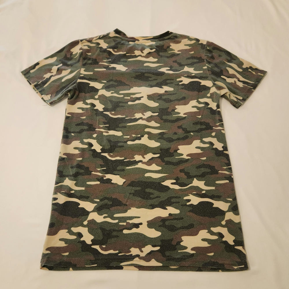 Brooklyn Laundry Camo Kids Tee with Boss Graphic - Picture 2 of 3